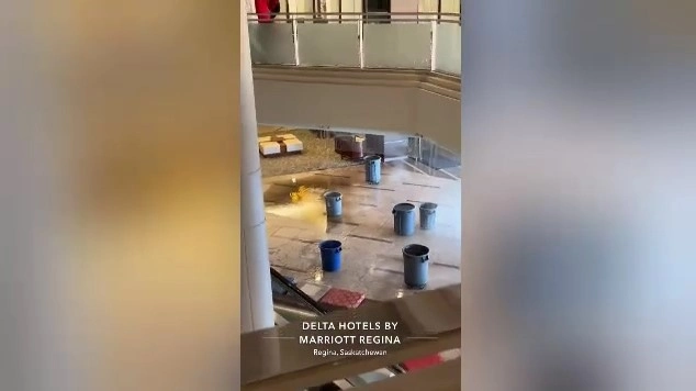 Extreme cold leads to bursting pipes at Delta Hotel, Regina city hall