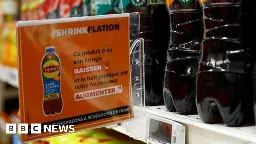 France's Carrefour puts up 'shrinkflation' warning signs