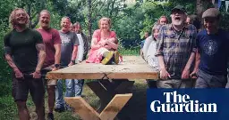 Community turns ancient oak into single-tree table in Devon woodland