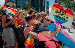 La communauté LGBTQ + sur le qui-vive