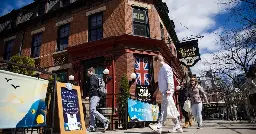 Queen Street's Black Bull Tavern, one of Toronto's oldest bars, says its doors are closing next week