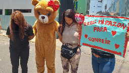 Giant teddy bear nabs Peru drug dealers in Valentine raid