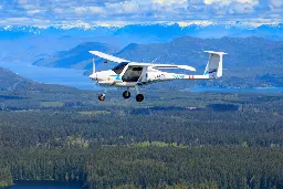 Electric airplane to be displayed at Qualicum Beach Airport